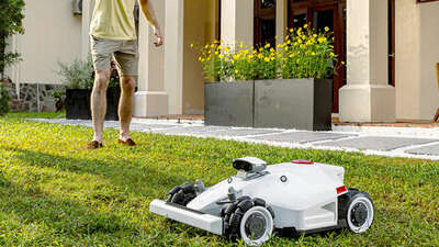 Robots de tonte Mammotion LUBA 2 AWD 1000, 3000 et 5000 